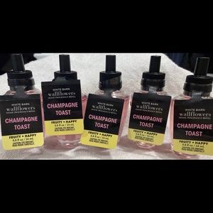 x5 Bath & Body Works Champagne Toast Wallflower refill bulbs